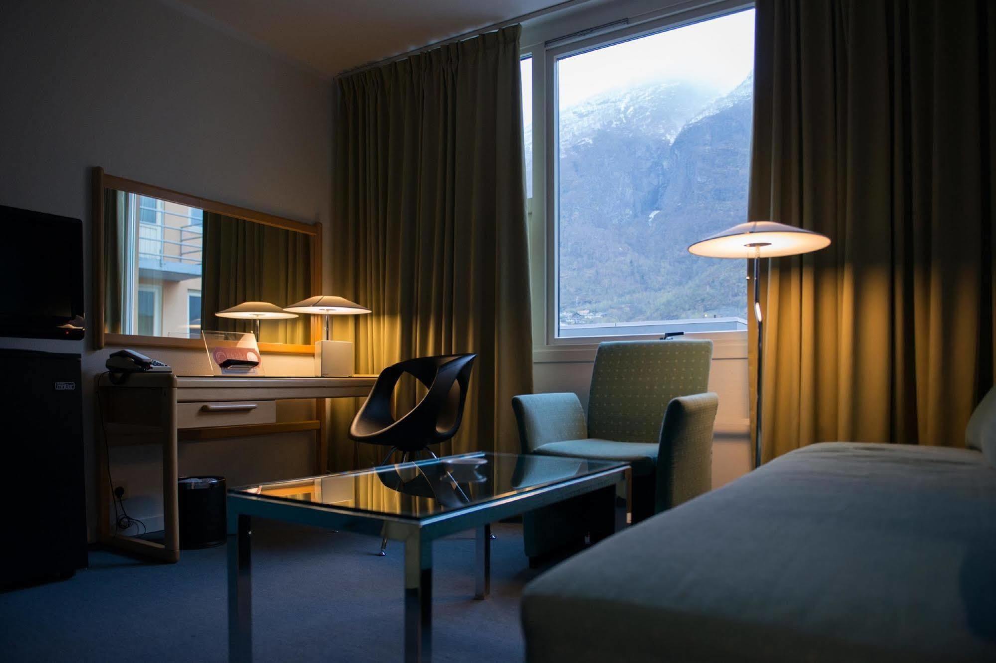 Klingenberg Hotel - Ardal Årdalstangen Exteriör bild