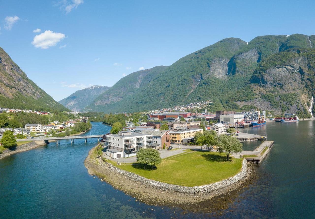 Klingenberg Hotel - Ardal Årdalstangen Exteriör bild